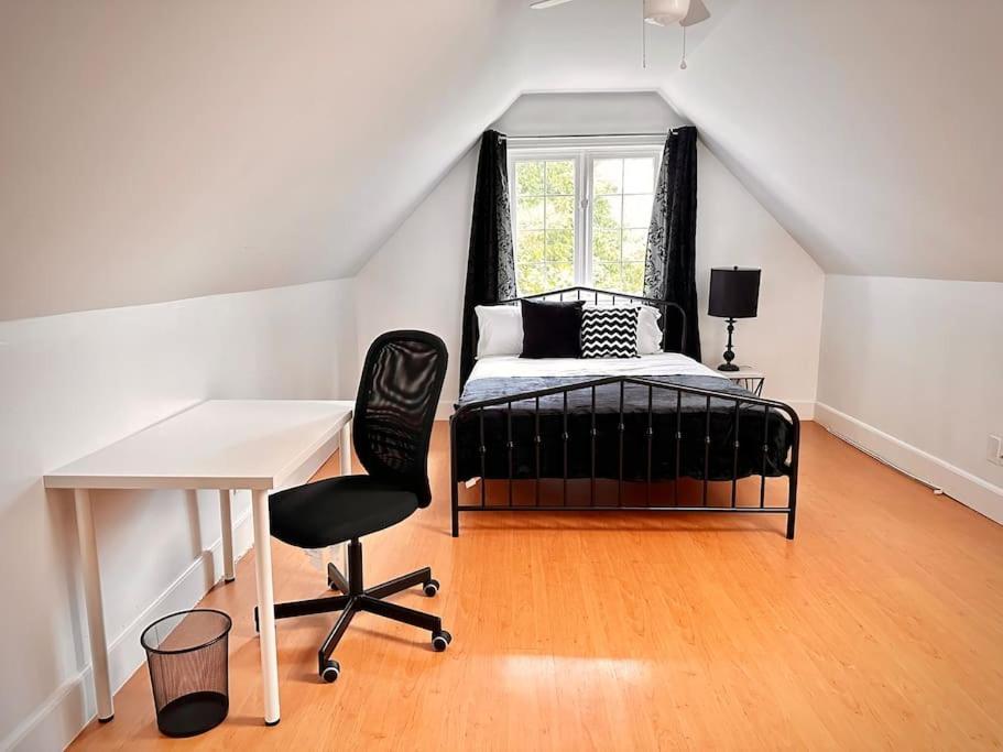 Cottage Retreat On 11 Acres 플레셔튼 외부 사진