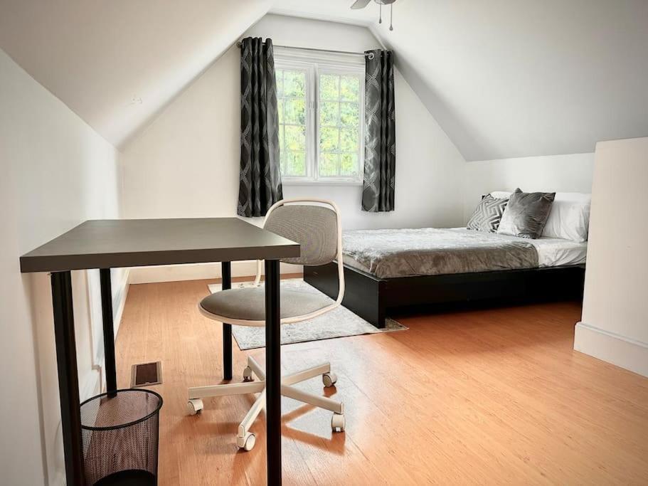 Cottage Retreat On 11 Acres 플레셔튼 외부 사진